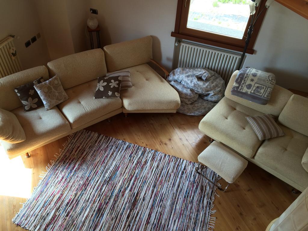 Casa Lucia Lägenhet Isolaccia Rum bild